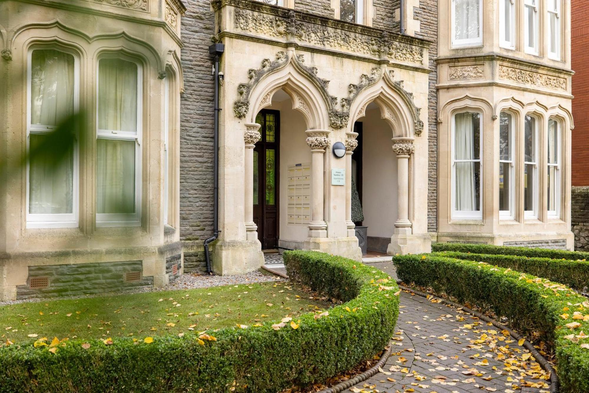 Appartement Saco Cardiff Cathedral Road Extérieur photo